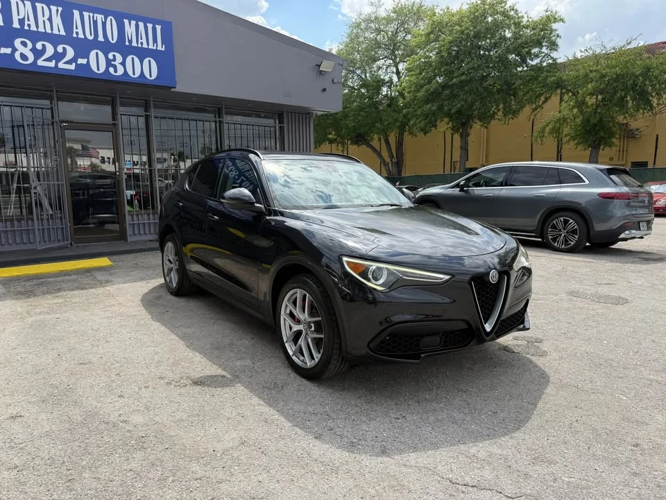 2018 Alfa Romeo Stelvio - Image 3 of 15