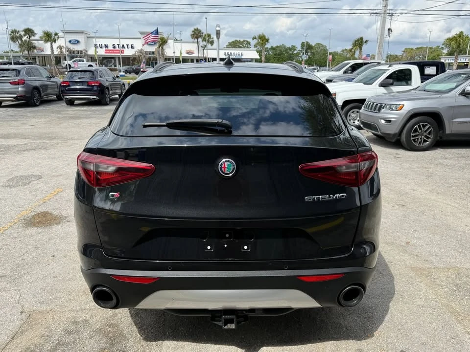 2018 Alfa Romeo Stelvio - Image 5 of 15