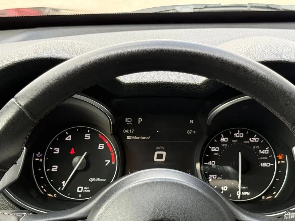2018 Alfa Romeo Stelvio - Image 14 of 15