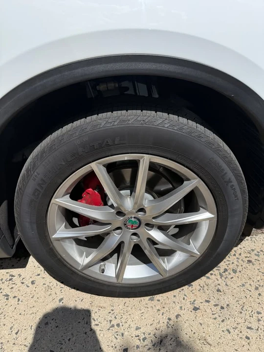 2018 Alfa Romeo Stelvio - Image 14 of 17