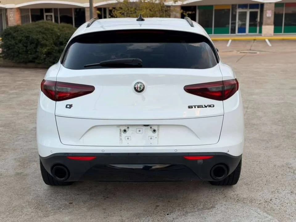 2018 Alfa Romeo Stelvio - Image 7 of 20