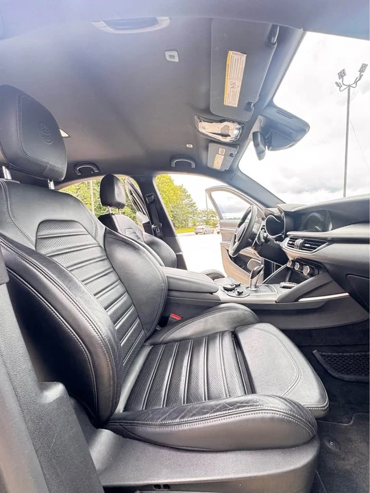 2018 Alfa Romeo Stelvio - Image 18 of 18