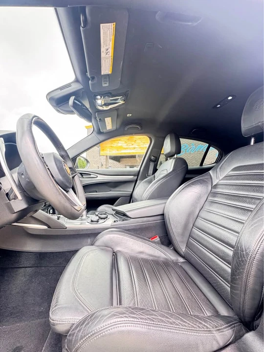 2018 Alfa Romeo Stelvio - Image 12 of 18