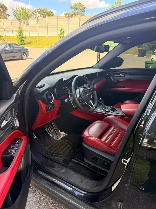 2018 Alfa Romeo Stelvio - Image 5 of 5