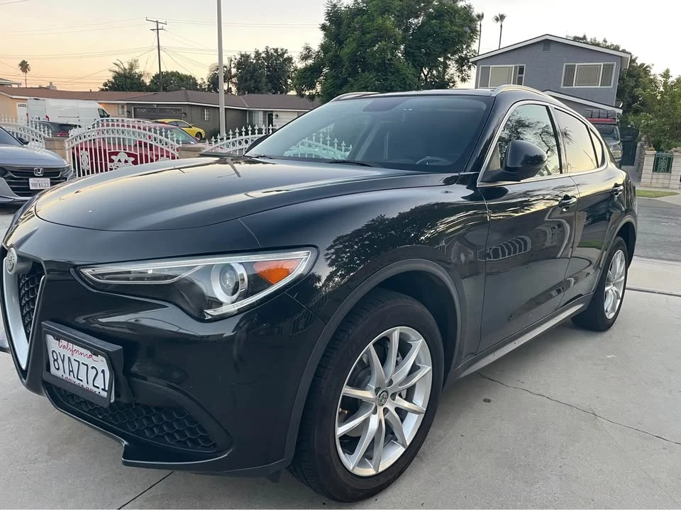 2018 Alfa Romeo Stelvio - Image 2 of 13