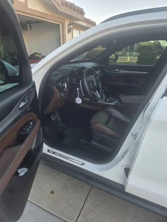 2018 Alfa Romeo Stelvio - Image 7 of 11