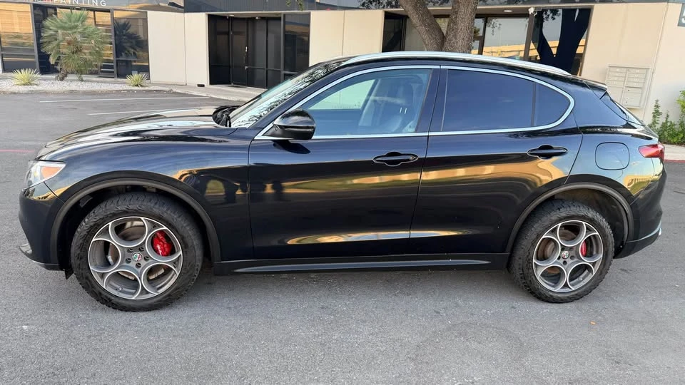 2018 Alfa Romeo Stelvio - Image 10 of 18