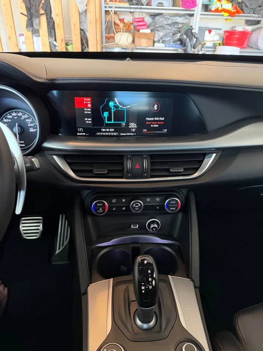 2018 Alfa Romeo Stelvio - Image 7 of 11
