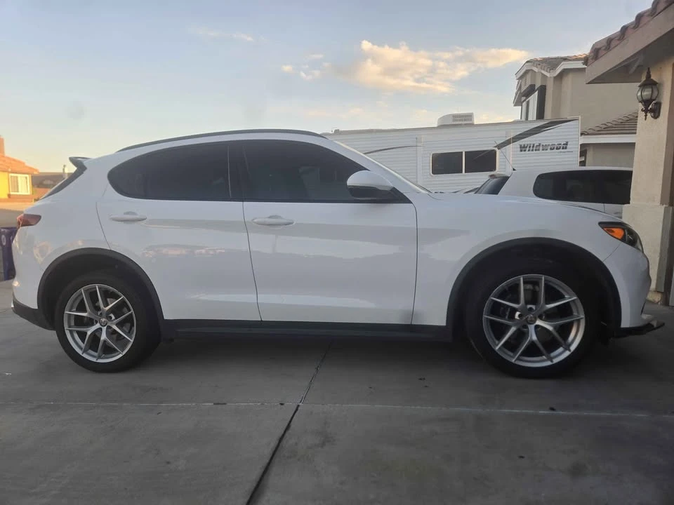 2018 Alfa Romeo Stelvio - Image 2 of 11