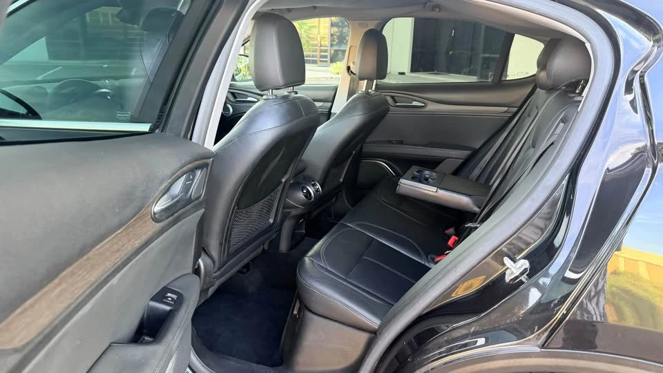2018 Alfa Romeo Stelvio - Image 5 of 18