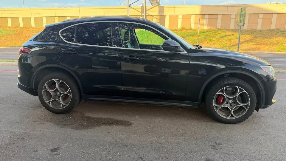 2018 Alfa Romeo Stelvio - Image 14 of 18