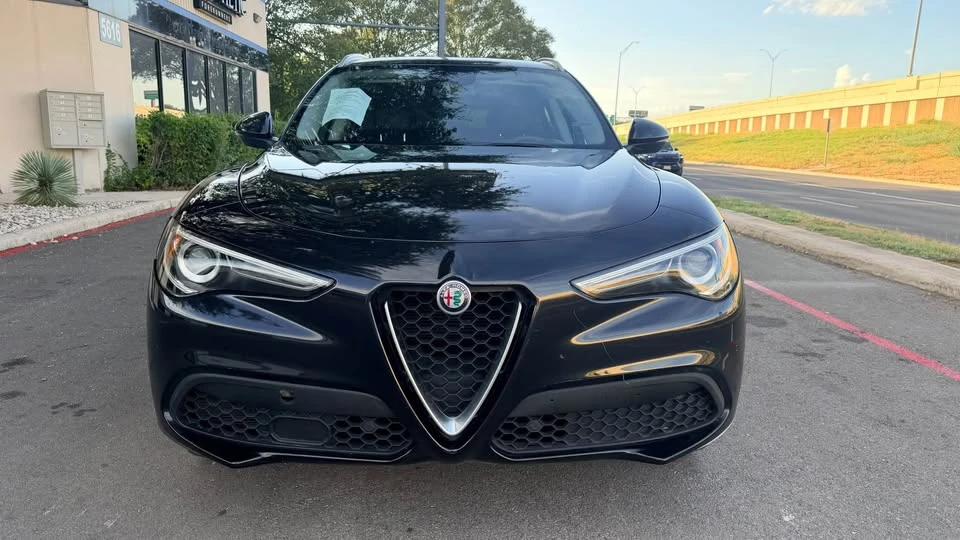 2018 Alfa Romeo Stelvio - Image 13 of 18