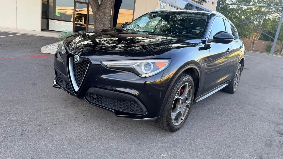 2018 Alfa Romeo Stelvio - Image 12 of 18