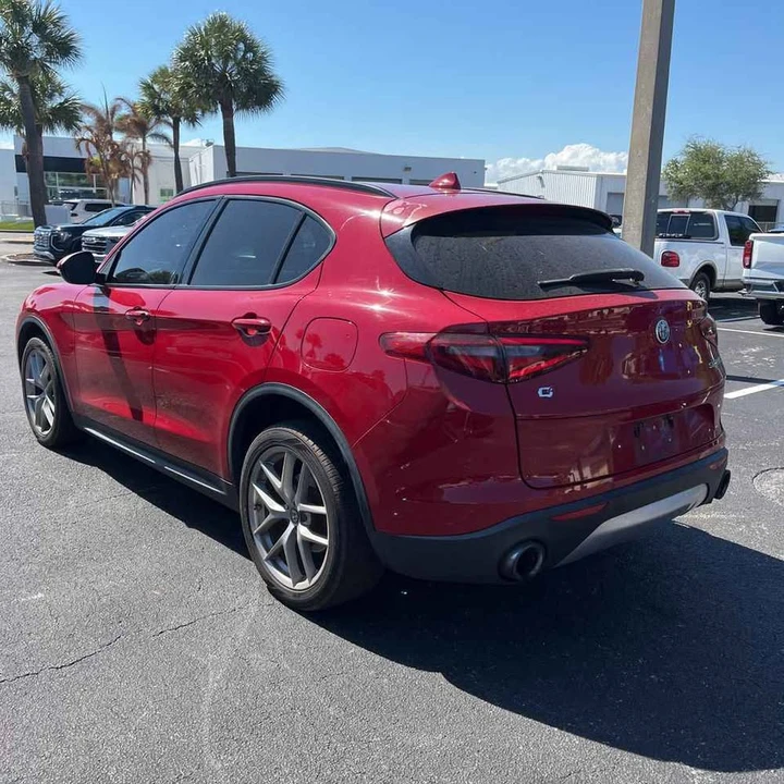 2018 Alfa Romeo Stelvio - Image 5 of 12