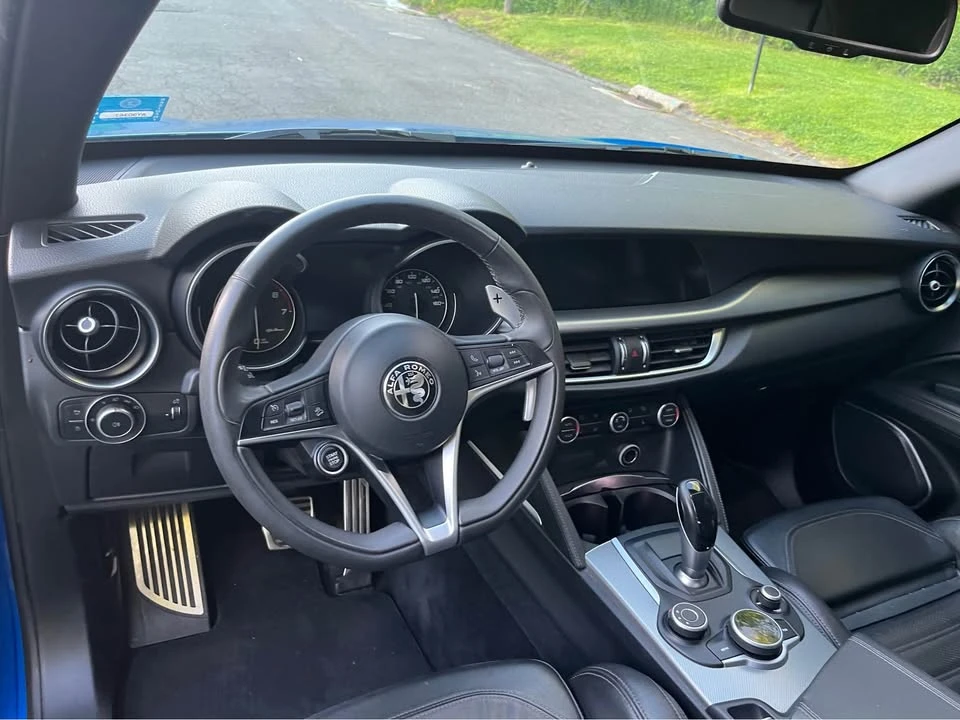 2018 Alfa Romeo Stelvio - Image 14 of 16