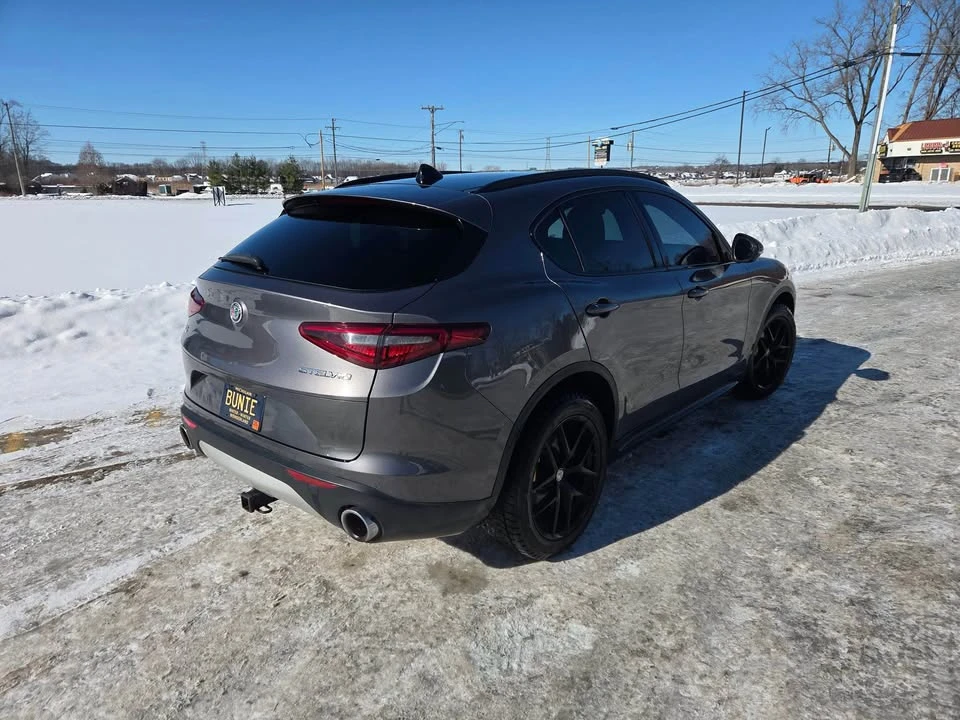 2018 Alfa Romeo Stelvio - Image 3 of 6