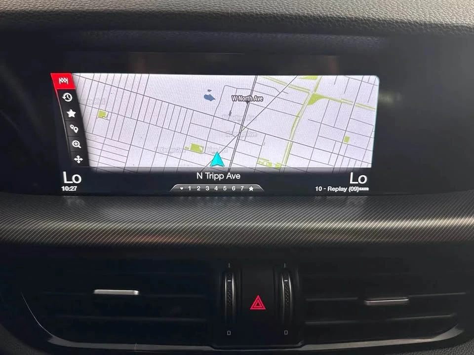 2018 Alfa Romeo Stelvio - Image 11 of 16