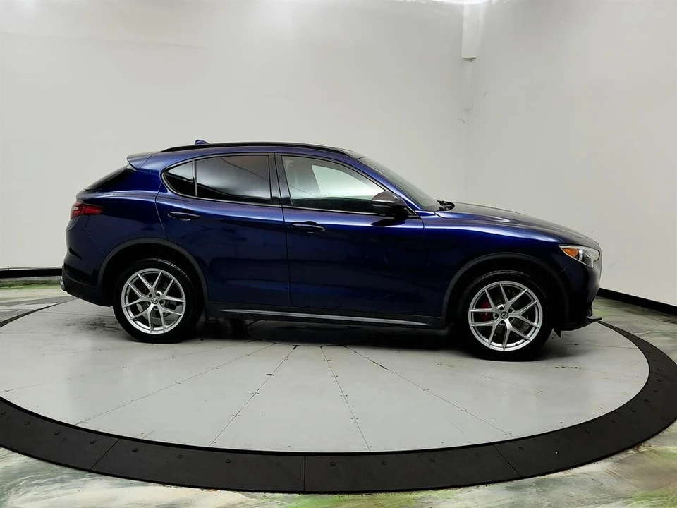 2018 Alfa Romeo Stelvio - Image 4 of 31