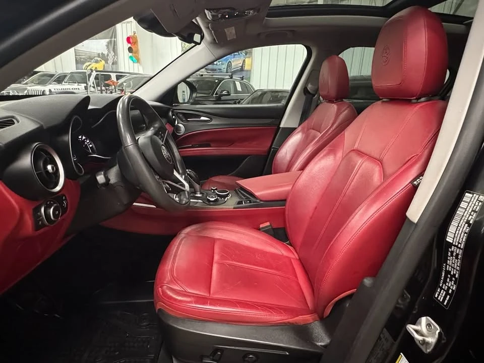 2018 Alfa Romeo Stelvio - Image 14 of 14