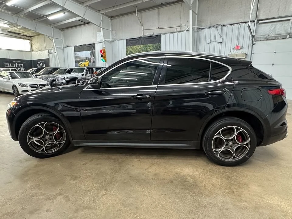 2018 Alfa Romeo Stelvio - Image 2 of 14