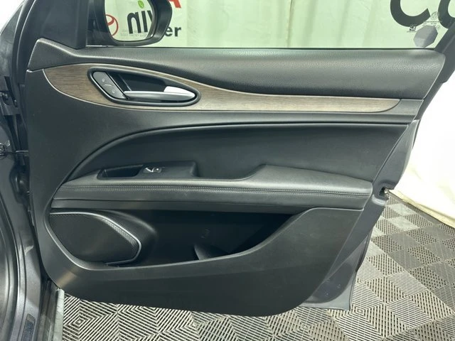2018 Alfa Romeo Stelvio - Image 11 of 20