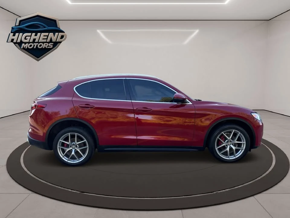 2018 Alfa Romeo Stelvio - Image 8 of 18