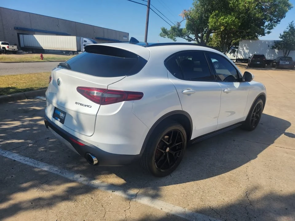 2018 Alfa Romeo Stelvio - Image 7 of 12
