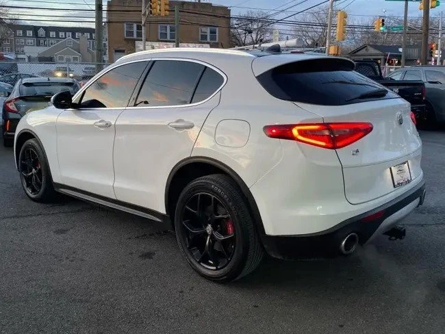 2018 Alfa Romeo Stelvio - Image 3 of 14
