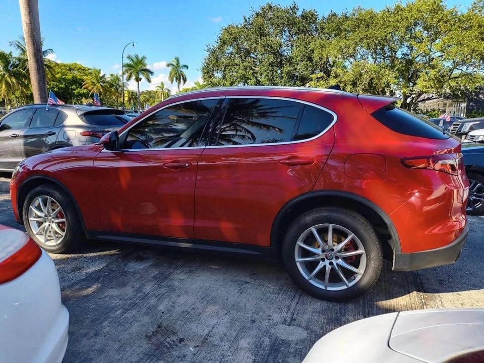 2018 Alfa Romeo Stelvio - Image 2 of 20