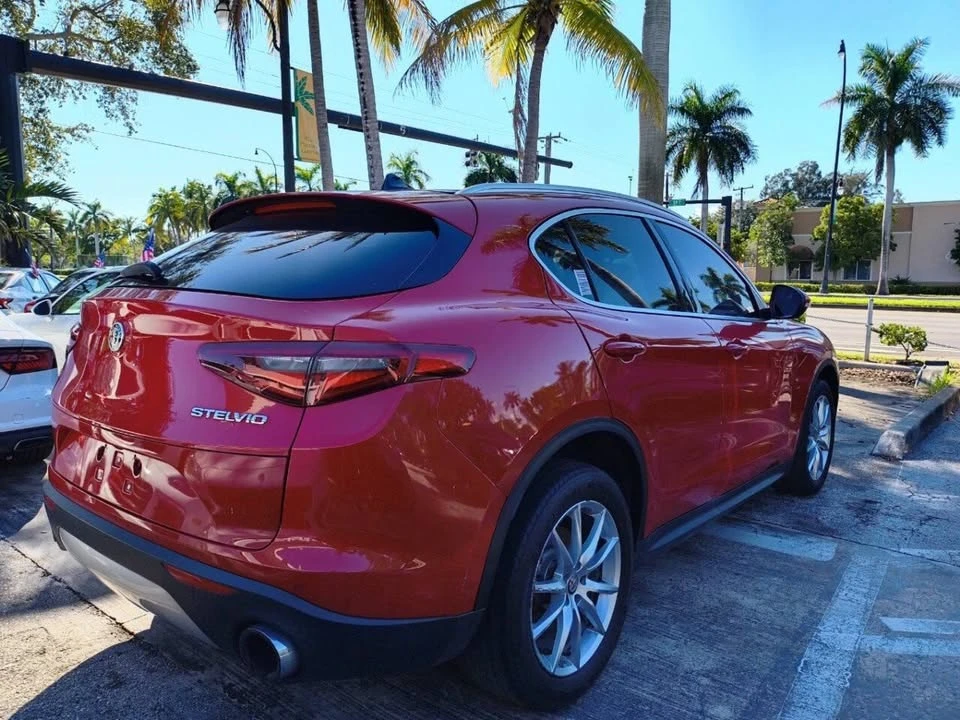 2018 Alfa Romeo Stelvio - Image 7 of 20
