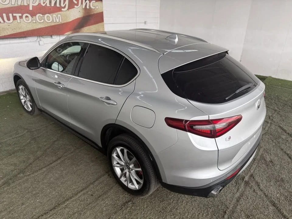 2018 Alfa Romeo Stelvio - Image 14 of 19