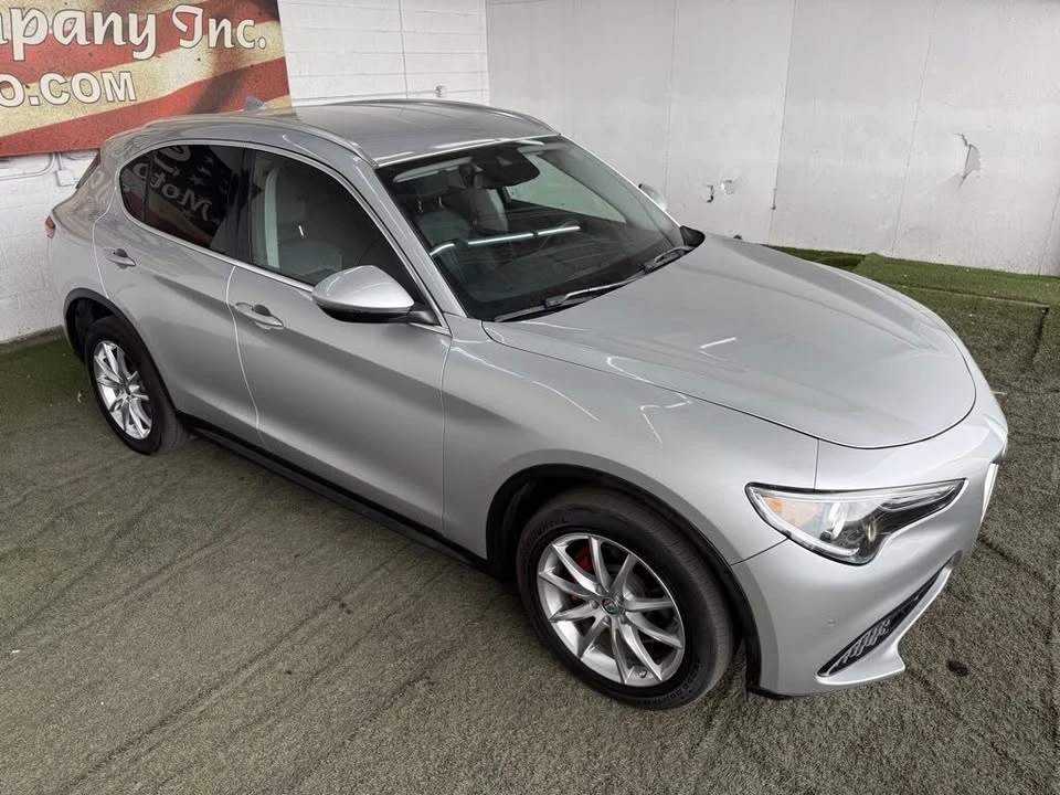 2018 Alfa Romeo Stelvio - Image 5 of 19