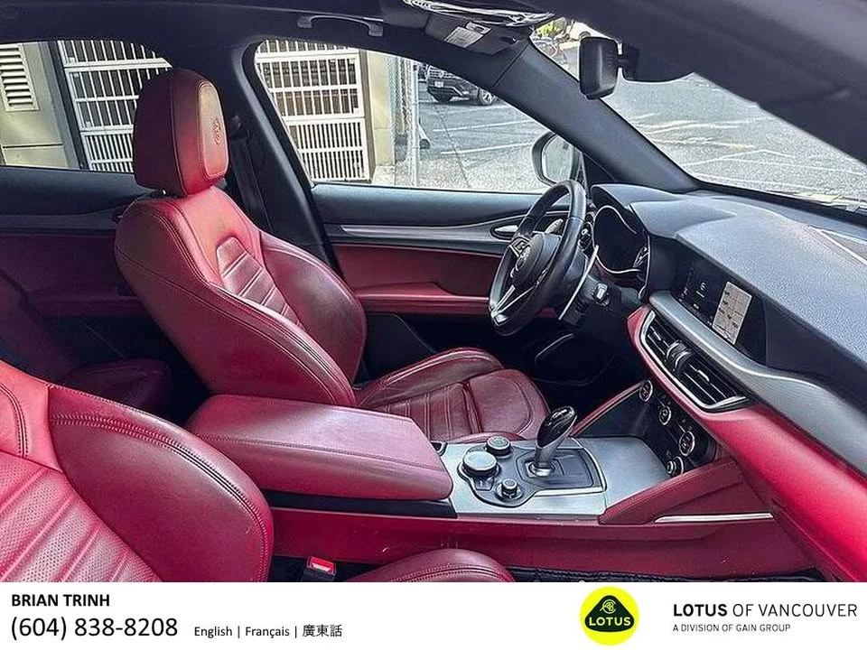 2018 Alfa Romeo Stelvio - Image 18 of 20