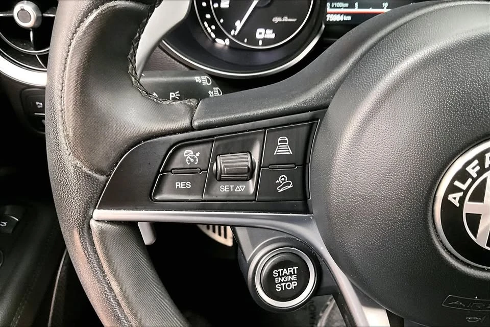 2018 Alfa Romeo Stelvio - Image 16 of 20