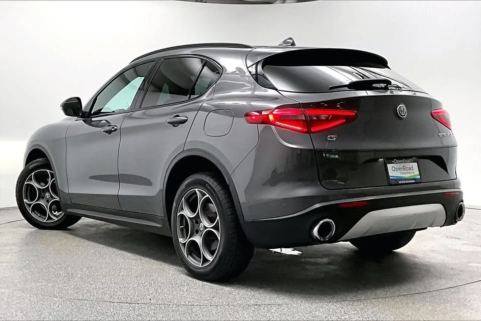 2018 Alfa Romeo Stelvio - Image 4 of 20