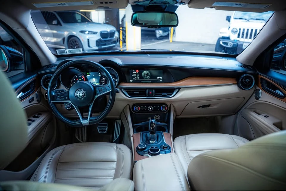2018 Alfa Romeo Stelvio - Image 6 of 16
