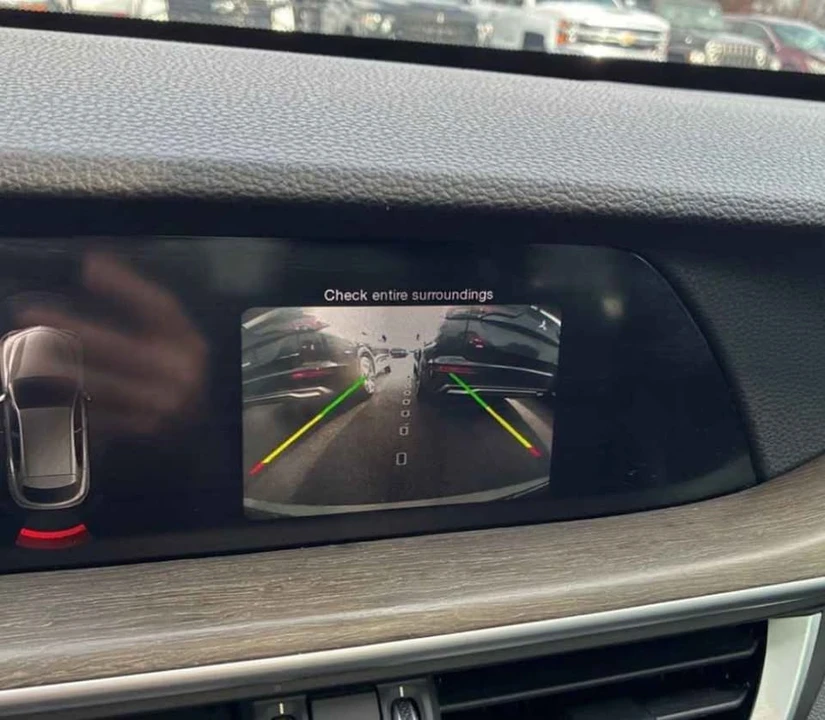 2018 Alfa Romeo Stelvio - Image 14 of 19