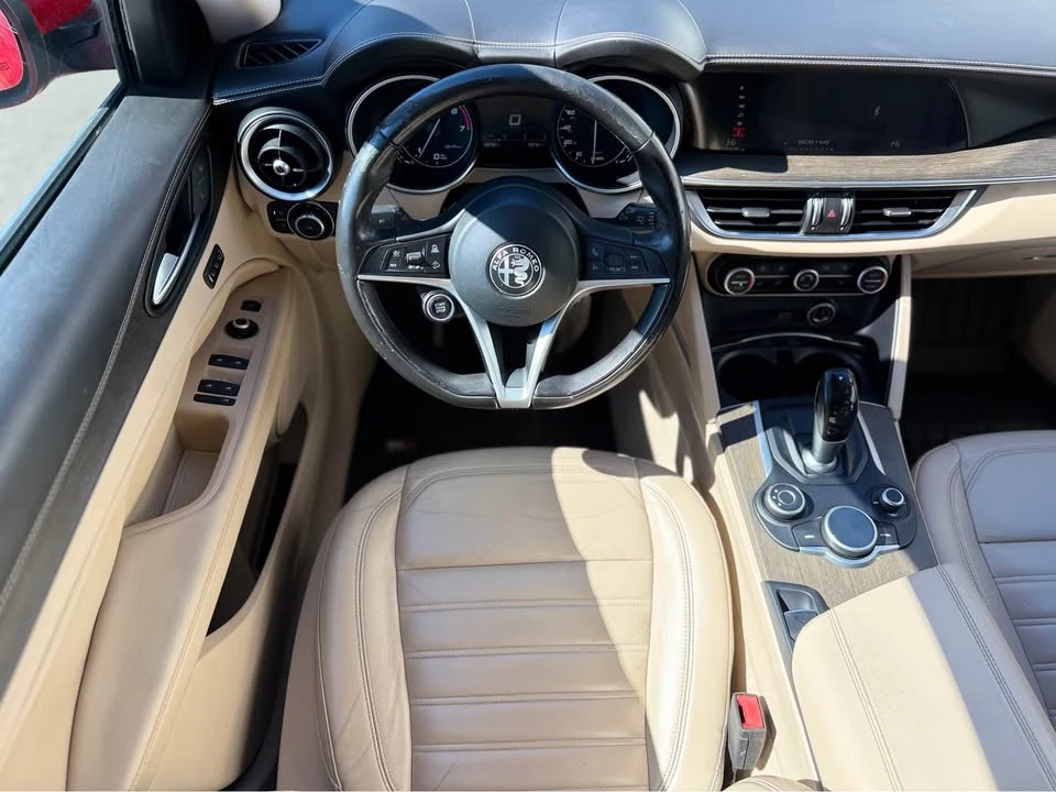 2018 Alfa Romeo Stelvio - Image 19 of 20