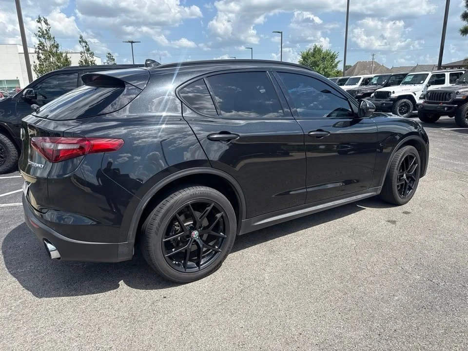 2018 Alfa Romeo Stelvio - Image 5 of 20