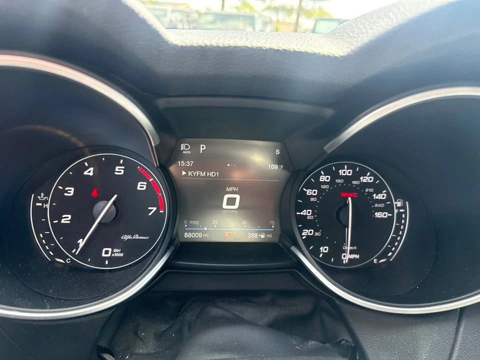 2018 Alfa Romeo Stelvio - Image 13 of 20