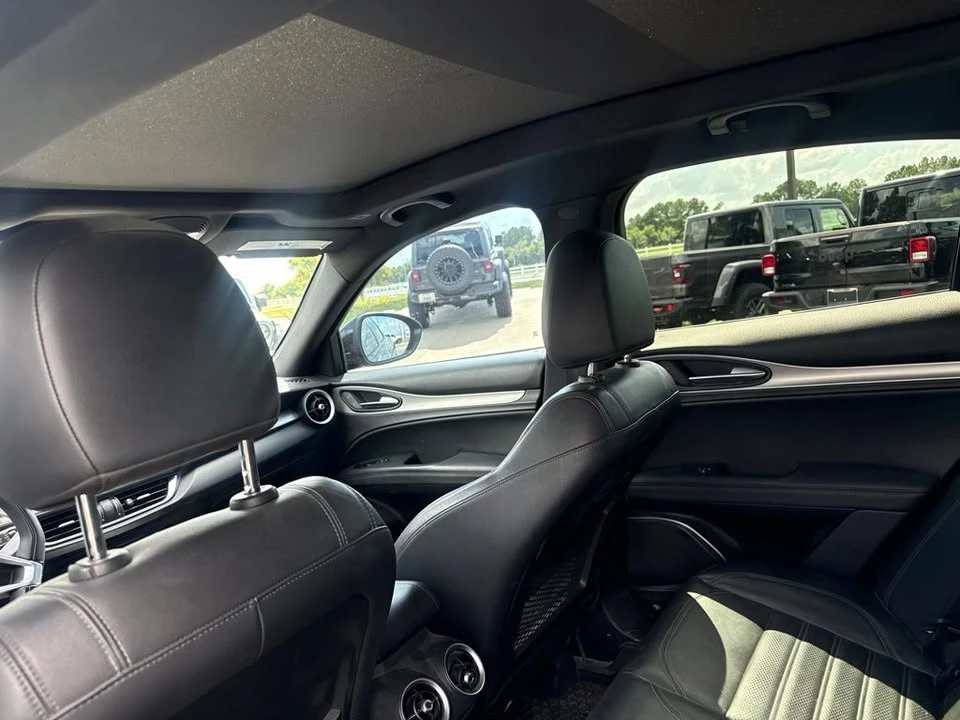 2018 Alfa Romeo Stelvio - Image 9 of 20
