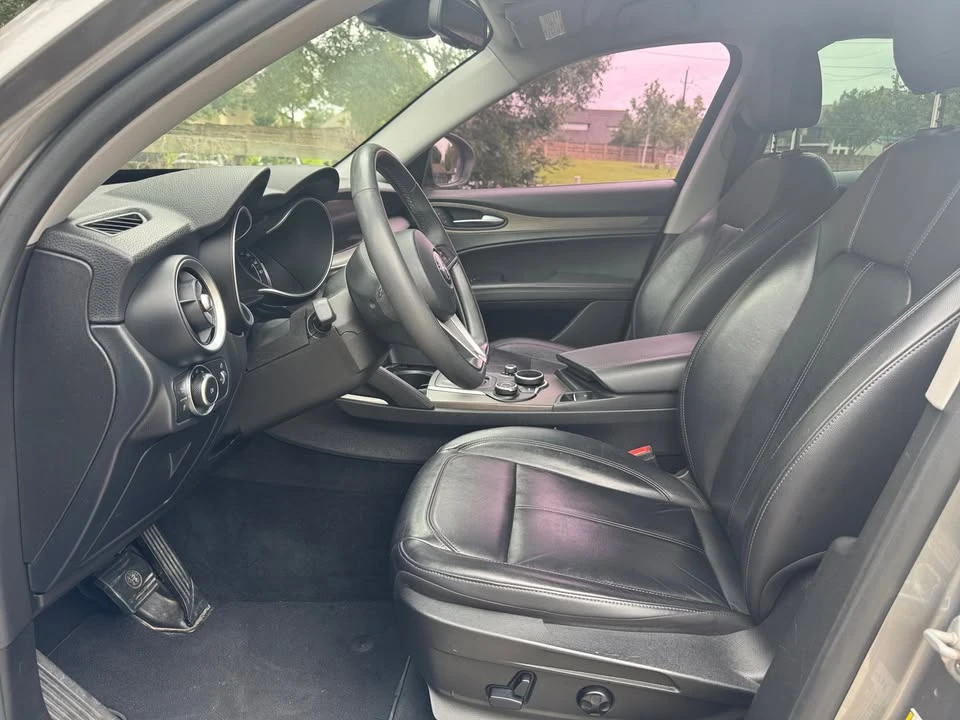 2018 Alfa Romeo Stelvio - Image 9 of 19
