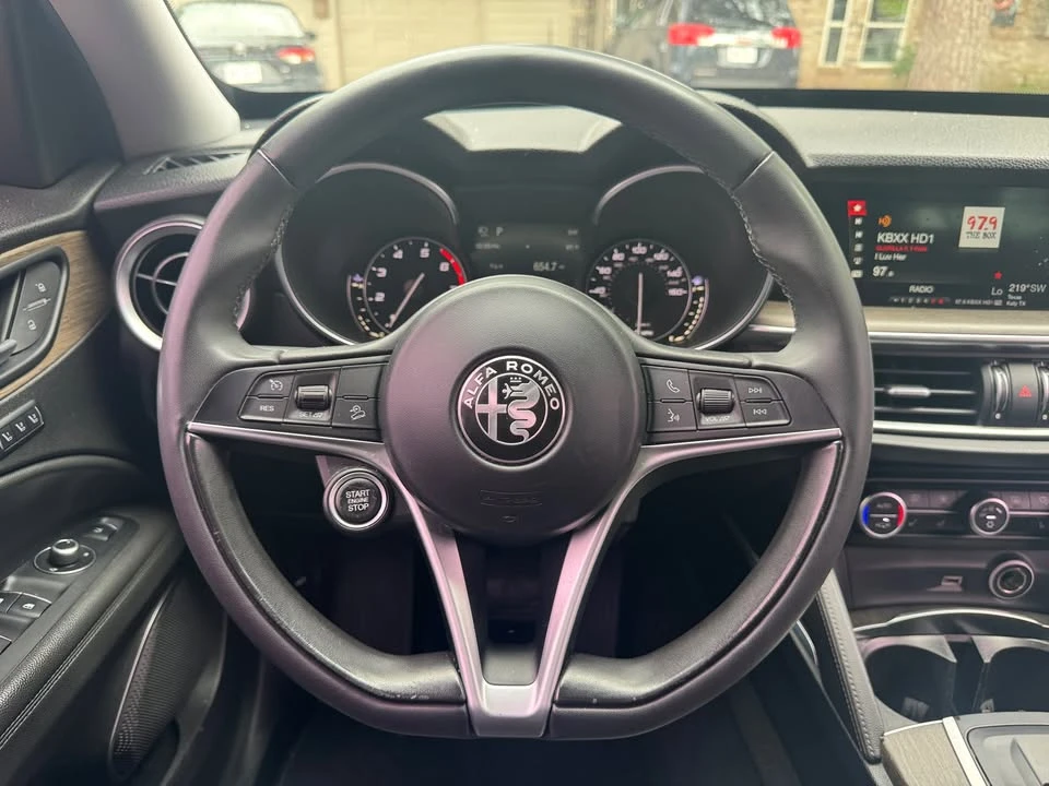 2018 Alfa Romeo Stelvio - Image 12 of 19