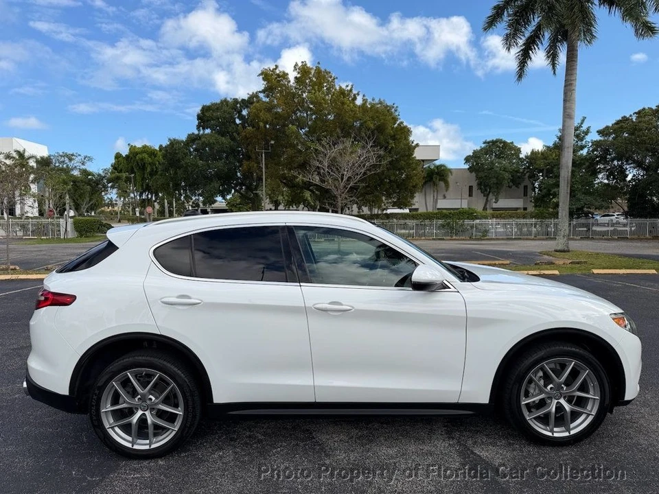 2018 Alfa Romeo Stelvio - Image 6 of 12