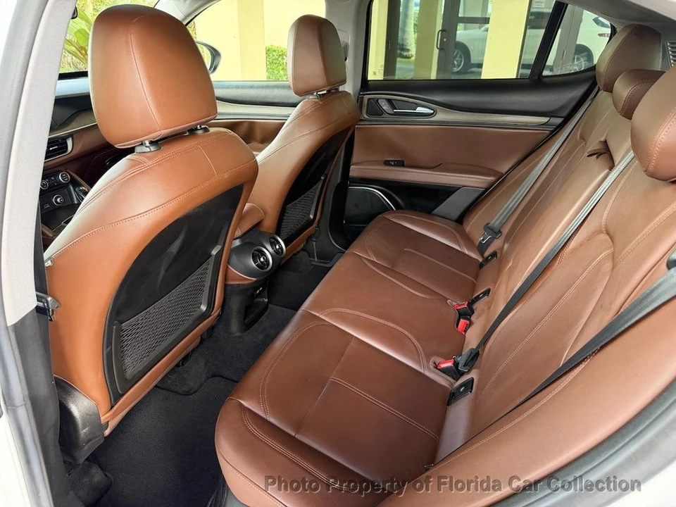 2018 Alfa Romeo Stelvio - Image 9 of 12