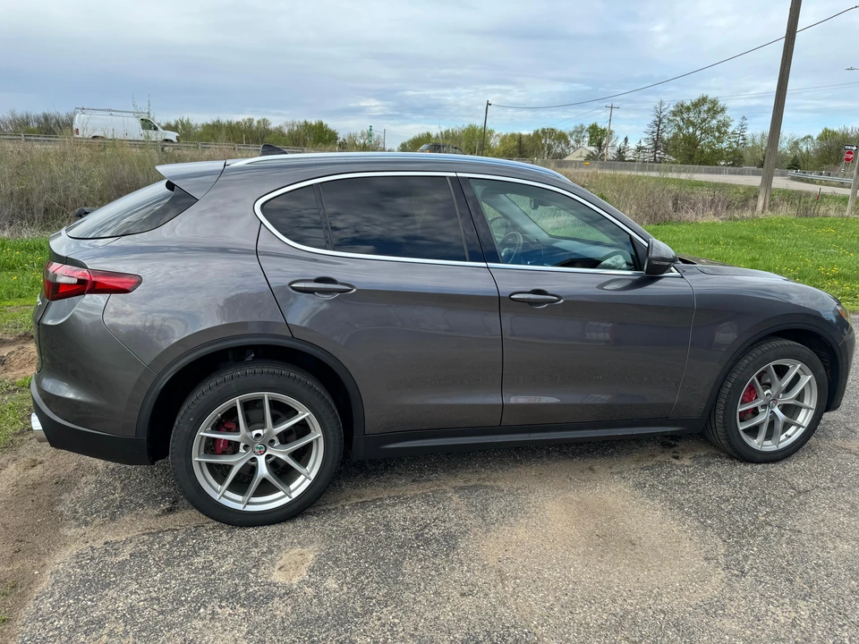 2018 Alfa Romeo Stelvio - Image 12 of 31