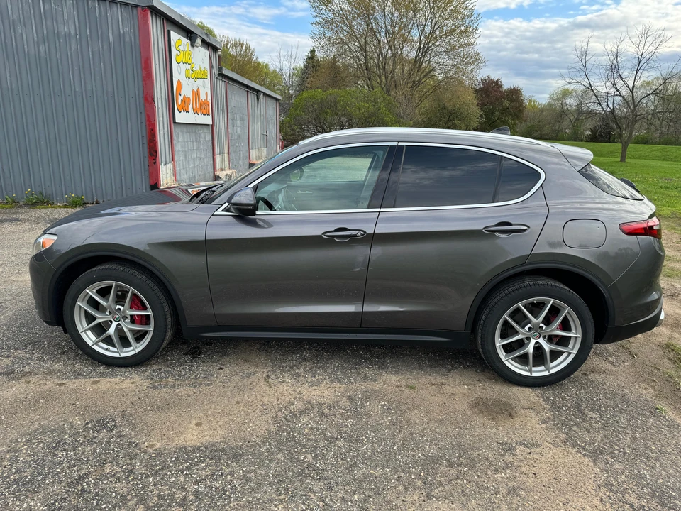 2018 Alfa Romeo Stelvio - Image 8 of 31