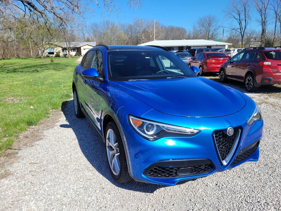 2018 Alfa Romeo Stelvio - Image 29 of 31