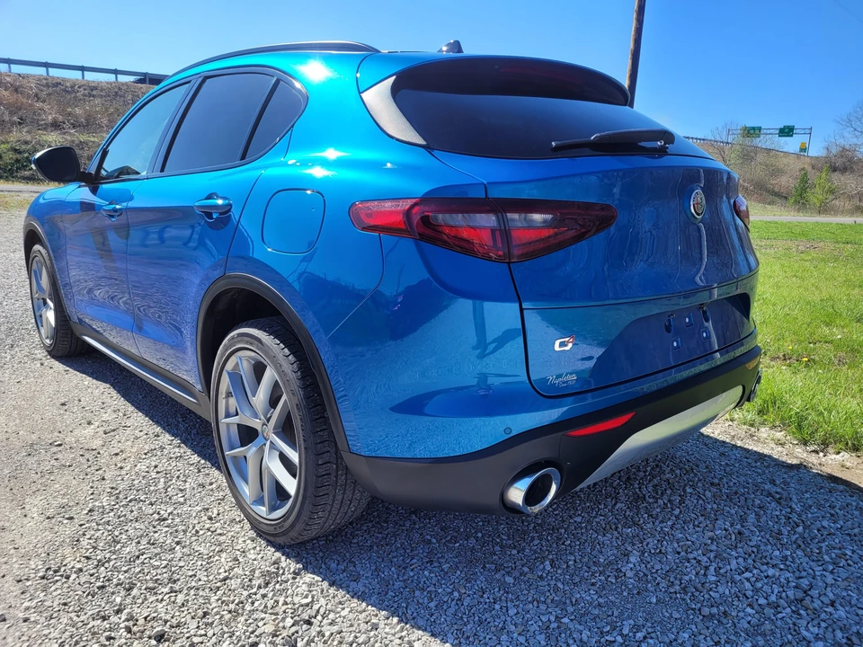 2018 Alfa Romeo Stelvio - Image 18 of 31