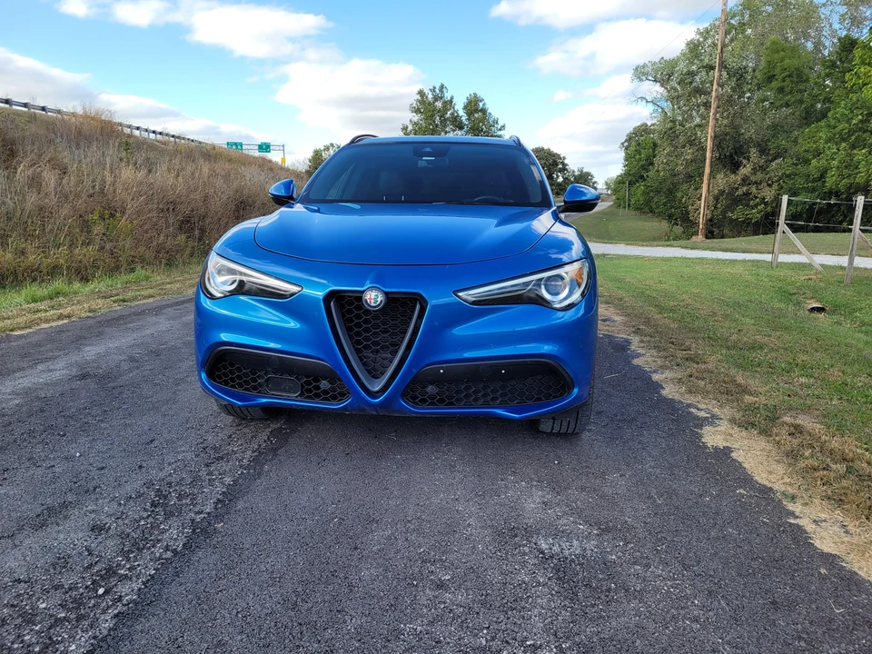 2018 Alfa Romeo Stelvio - Image 9 of 31